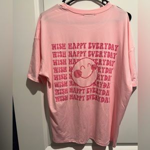 Pink oversized woman’s tee